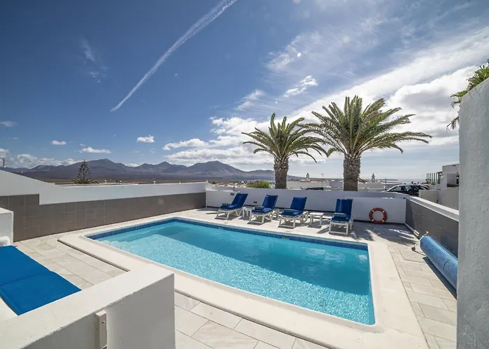 Exquisite Lanzarote Nova Vista 4 Bedrooms Spectacular Sea Views&private Pool