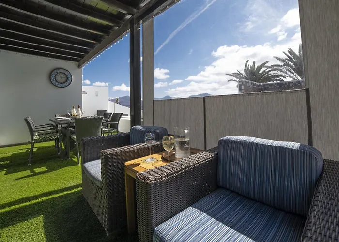 Exquisite Lanzarote Nova Vista 4 Bedrooms Spectacular Sea Views&private Pool Villa Playa Blanca (Lanzarote)