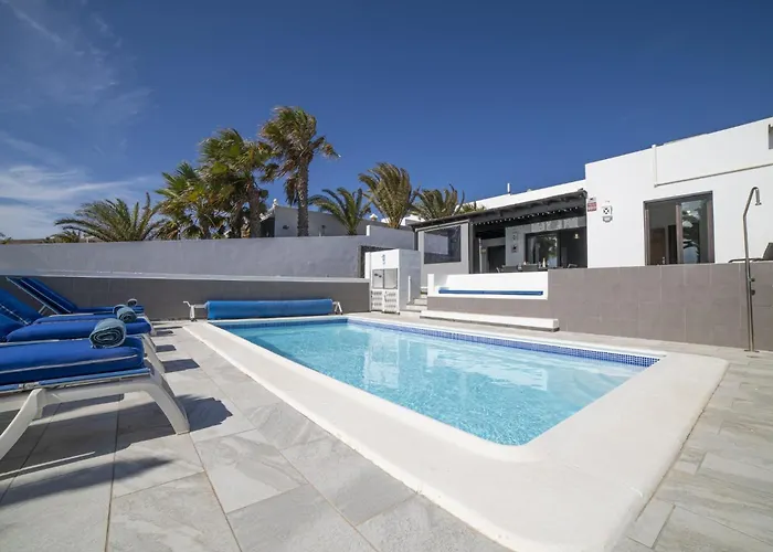 Exquisite Lanzarote Nova Vista 4 Bedrooms Spectacular Sea View Willa Playa Blanca (Lanzarote)
